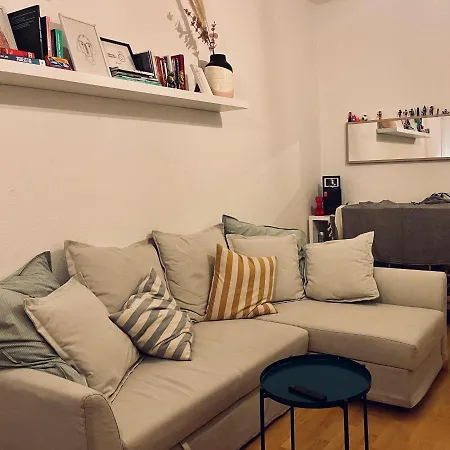 1 In Friedrichshain * ברלין