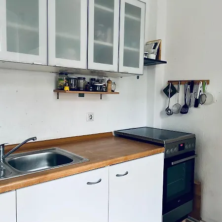 1 In Friedrichshain * ברלין